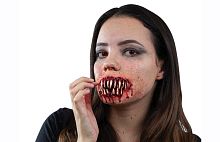 Наклейка Кошмарные клыки 25724, телесный латекс, размер 10х6 см